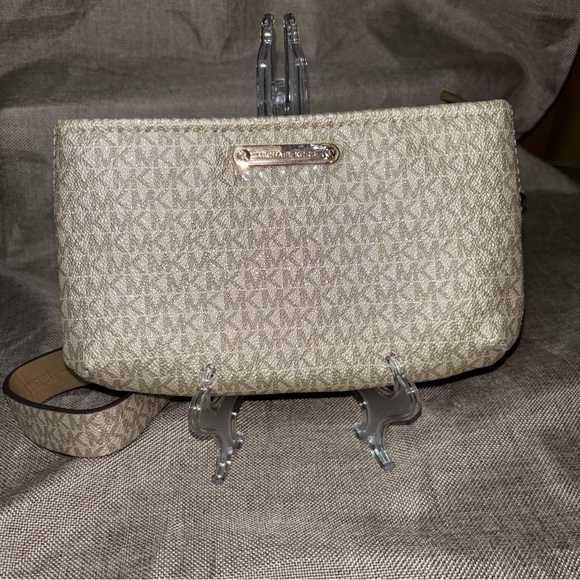 NWT Michael Kors Logo Belt Bag M/L - Picture 1 of 7